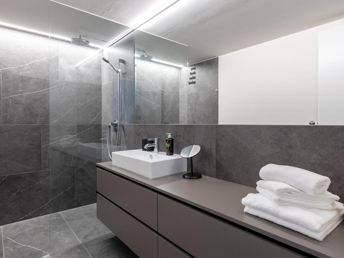 Limehome Linz Schillerstrasse ภายนอก รูปภาพ