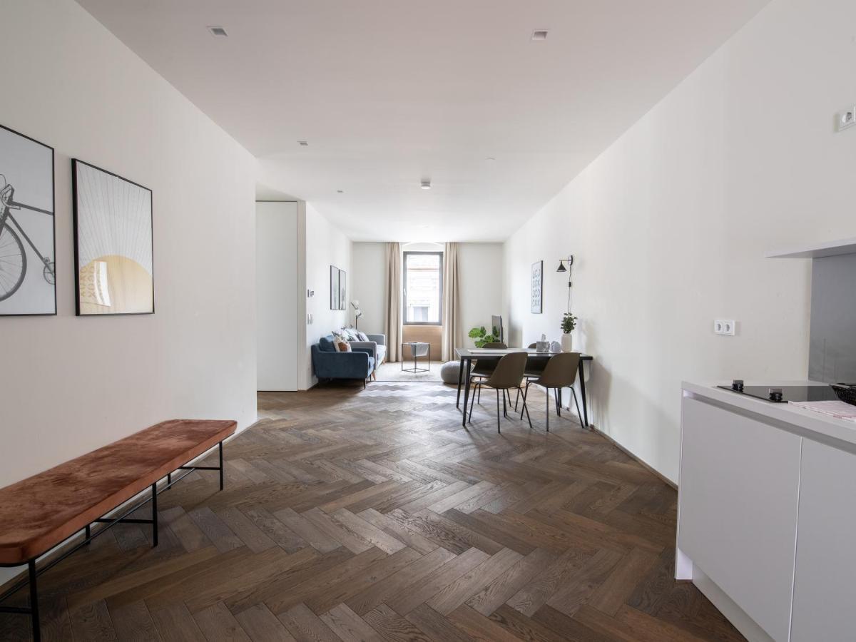 Limehome Linz Schillerstrasse ภายนอก รูปภาพ